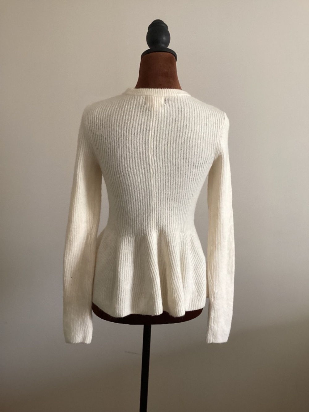 H&M long sleep peplum top - Picture 4 of 6